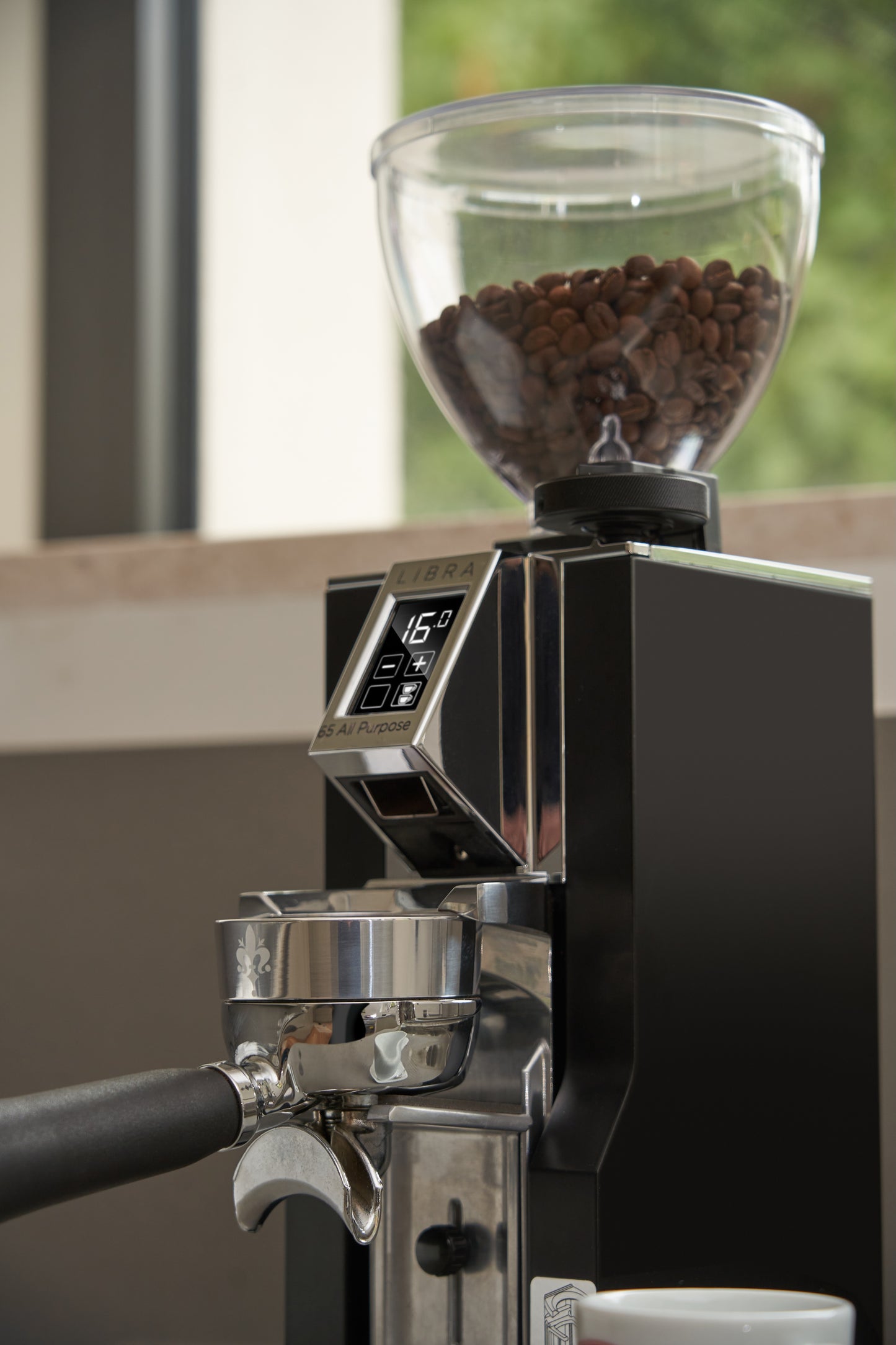Eureka Mignon Libra 65 AP - 16CR Matt Black